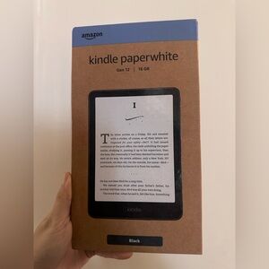 Kindle Paperwhite Gen 12 - Black (BRAND NEW UNOPENED STILL SEALED)